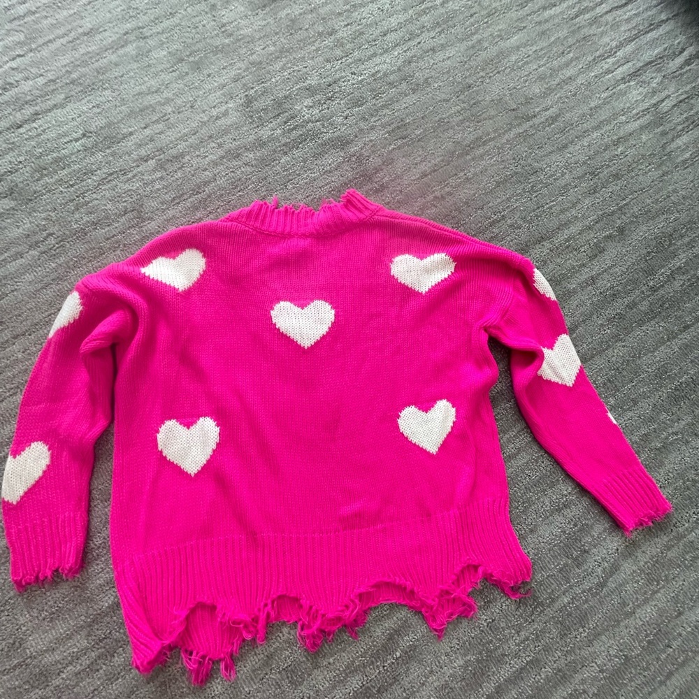 Main Strip Size L large Hot Pink and White Heart Sweater